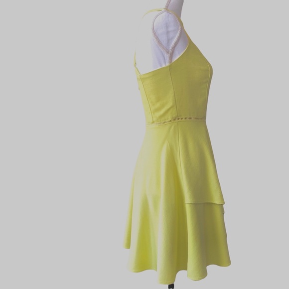 ADELYN RAE YELLOW SLEEVELESS MIDI DRESS - Picture 6 of 15